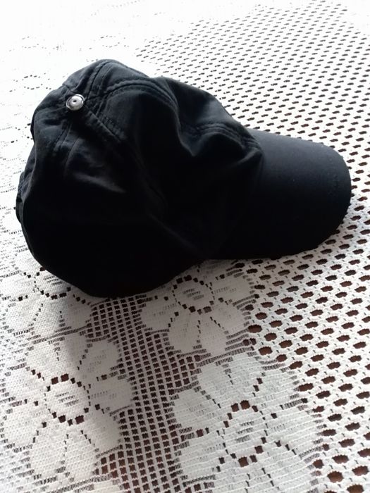 Nowa Czapka z daszkiem