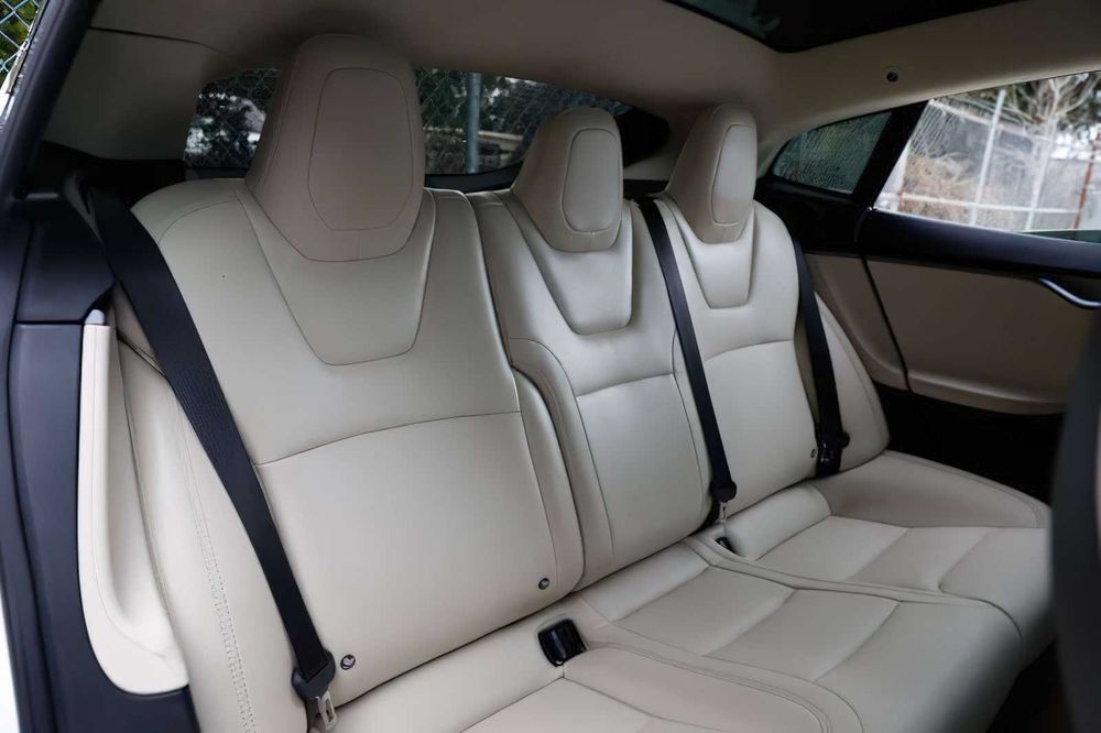 Tesla Model S 100D      2019