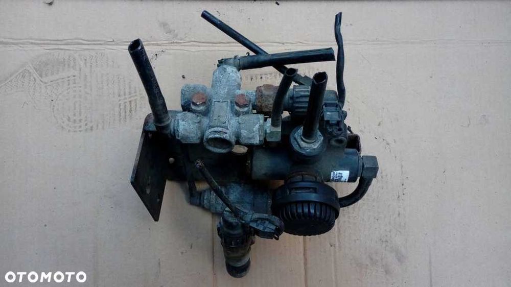 Zawór Mercedes Vario Voss 614, 615, 814, 815 wabco