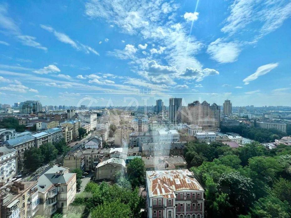 Продаж квартири 129м2 без ремонту в Ambassador house. , Франка 4б ТОП