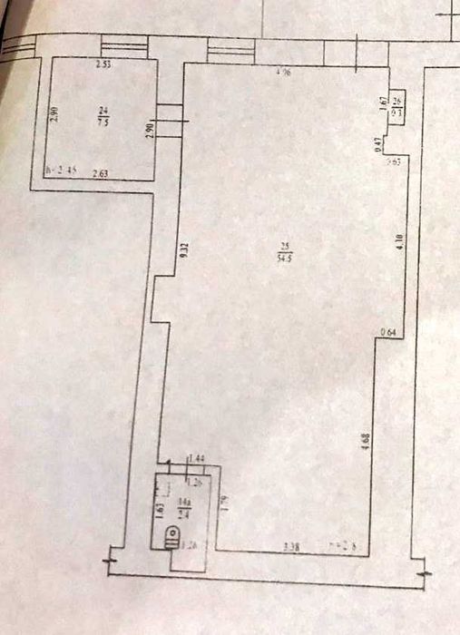 65 м2, Центр, світло не вимикають, велика потужність