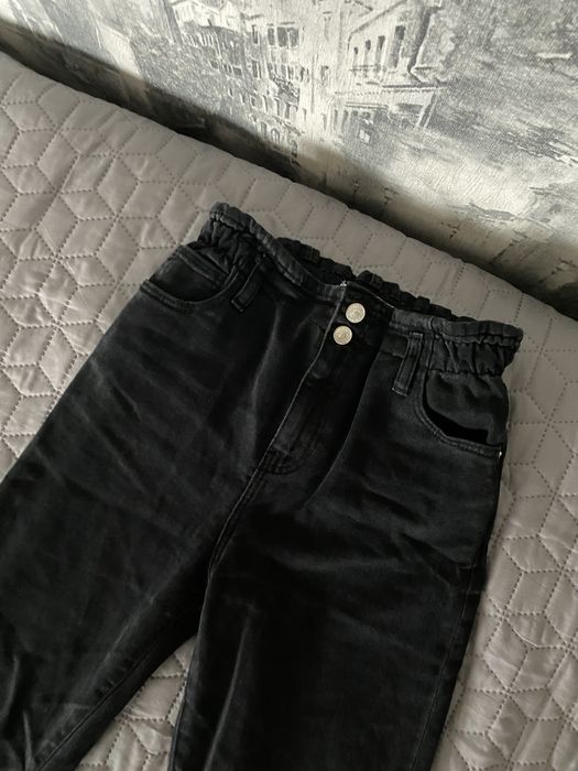 Чорні джинси Mango для дівчинки чёрные джинсы штаны