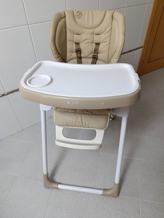 Cadeira da Papa JANÉ (Modelo MILA)