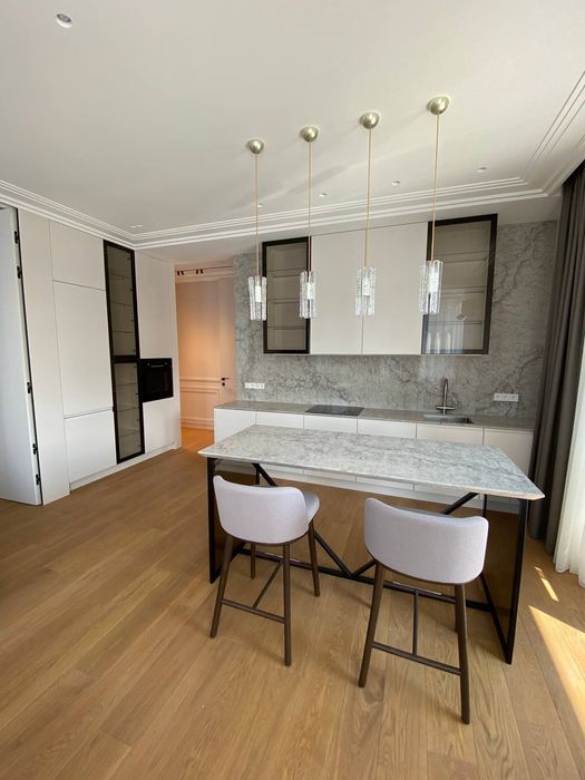 Сучасні меблі/Шафи/Кухні/Вітальні/Ванні кімнати