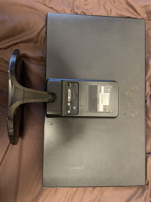 Монітор 23 LG 23EA63V-P