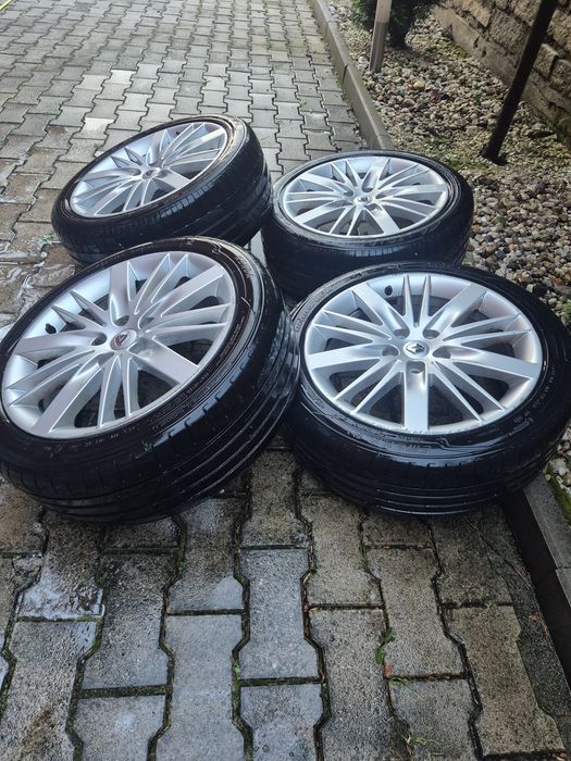 Felgi 5x114,3 renault kia  18 cali opony letnie