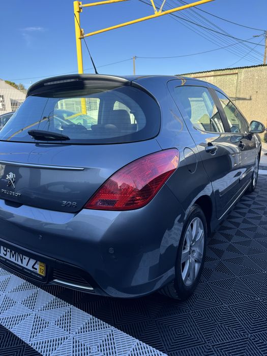 Peugeot 308 1.6 hdi 2011 — photo 3
