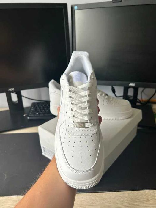 Białe buty Nike Air Force 1 R.41