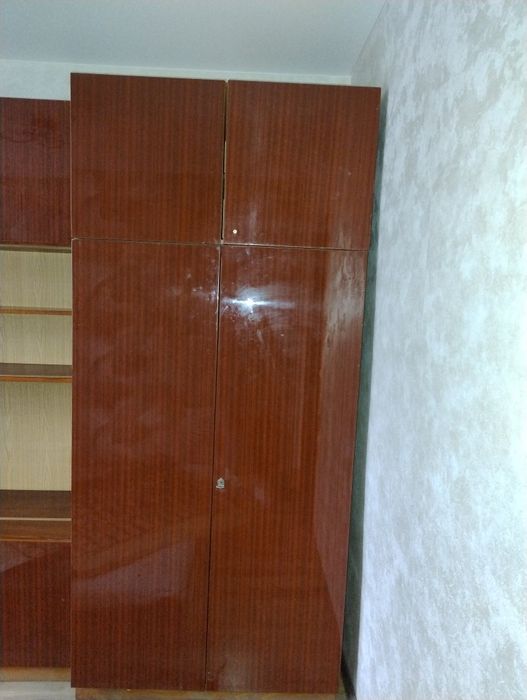 Продам меблевий гарнітур