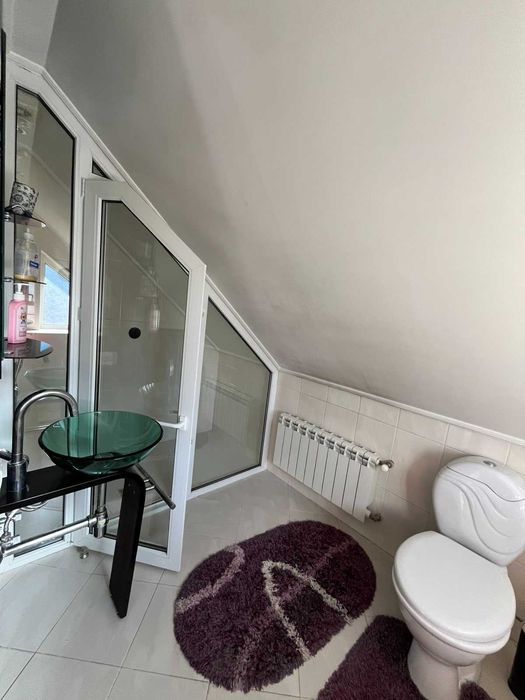 Продаж маєтку в парковій зоні