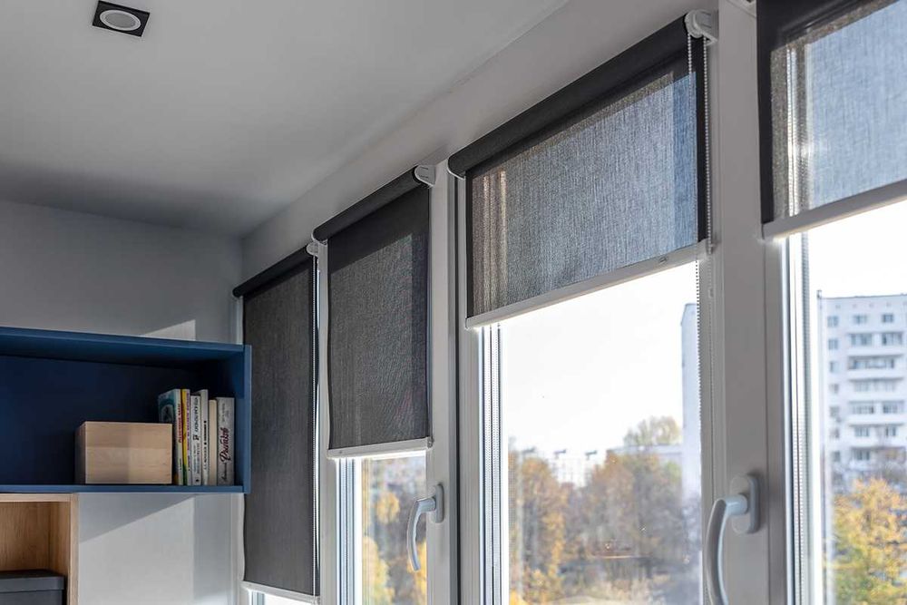 Жалюзи на окна. Более 350 цветов . Тканевые ролеты день ночь D7