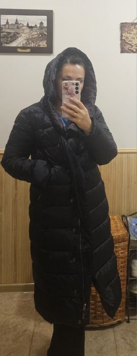 Зимовий теплий пуховик