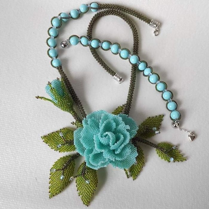 Turkusowa róża 3D z bransoletką