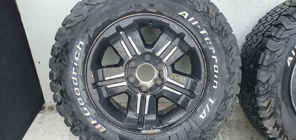 Chevrolet Silverado 1500 9595988 Alufelgi Felgi Koła R18