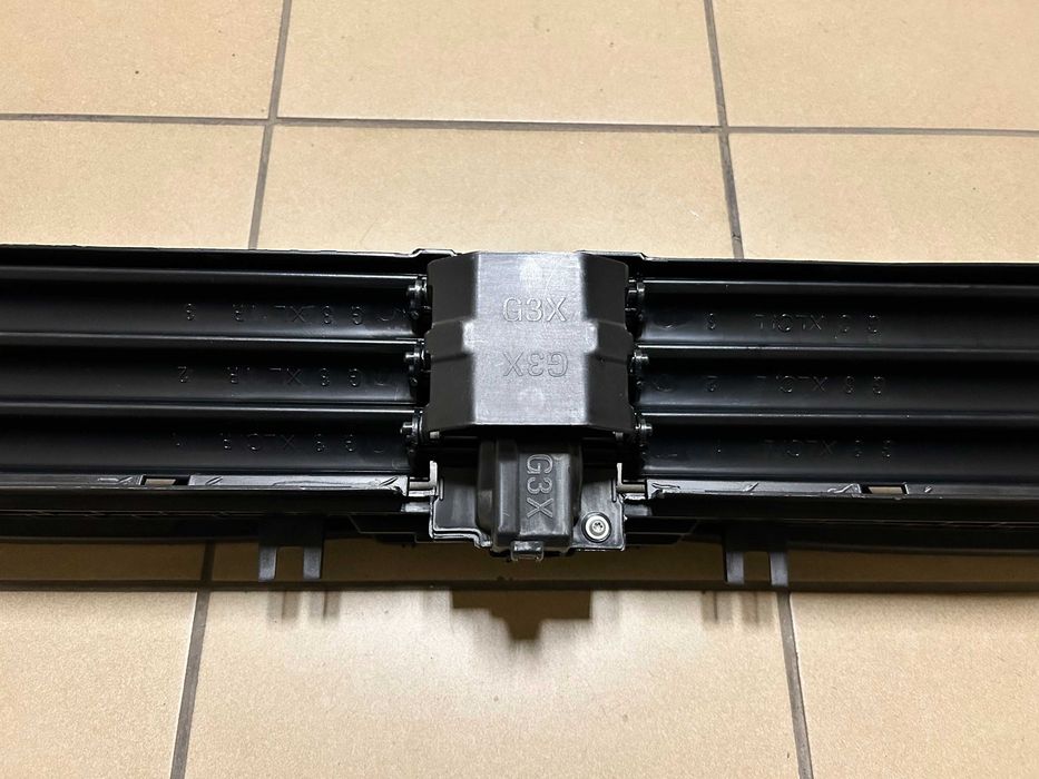 Нижні жалюзі рестайлінг BMW 5 G30 G31 51749464208 51745A218F6: 4