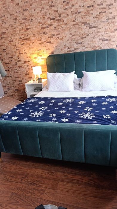 Cama de casal com colchão