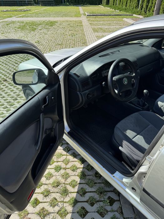 Skoda Octavia Tour 1,9 дизель отличное состояние