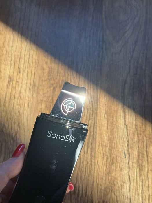 Ультразвуковий скрабер Zemits SonoSilk для очищення шкіри