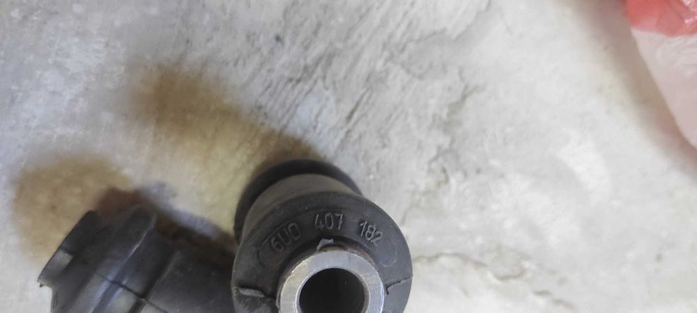 Сайлентблок переднего рычага Favorit Felicia