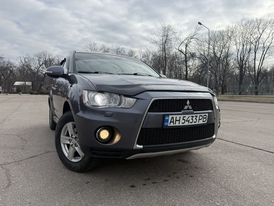 Мицубиси Аутлендер Mitsubishi Outlander XL 2,0 TDI