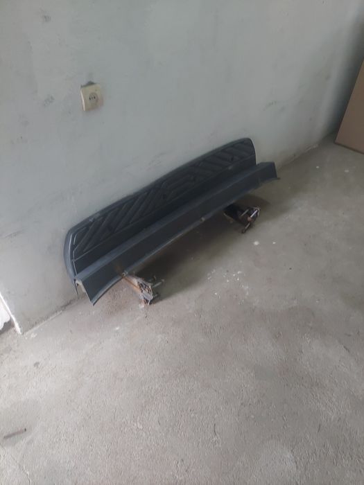 Подножка спринтер 906 бампер задний