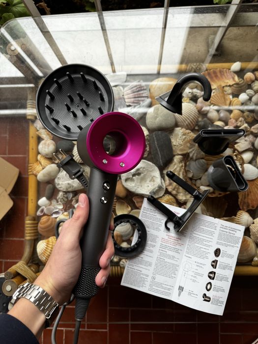 Hair dryer Dyson Supersonic