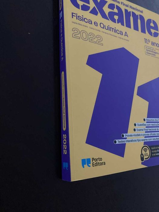 Livro preparação para exames 2022 Física-Química