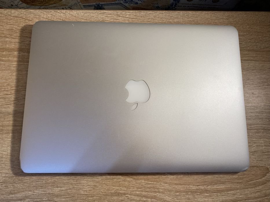 Macbook Air 13” 2013 8/128