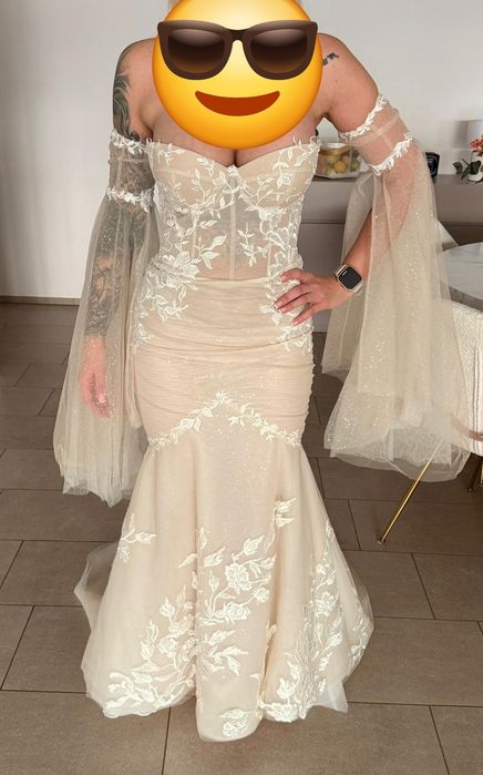 Sprzedam suknię ślubną z salonu  LE  Mariage   w  Bytomiu