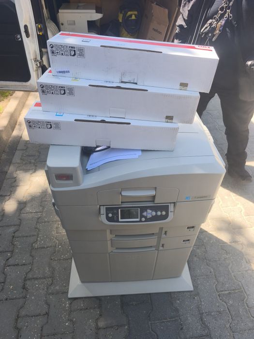 Drukarka A3 Oki C9650 do 300g druk wizytówek naklejek pełny komplet tonerów