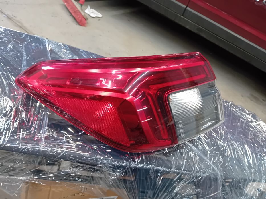 Lampa lewy tył honda cyvic 11 sedan wersja usa