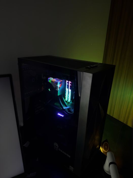 RTX 5060 / Ryzen 9 5900X / 32GB RAM