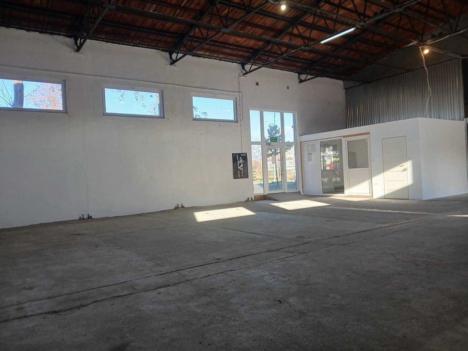 Hale i plac do wynajęcia Strzelin