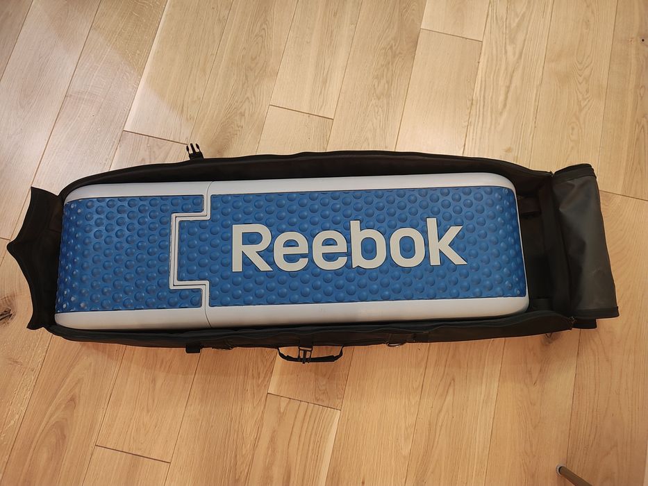 Step regulowany z funkcją ławki/ reebok