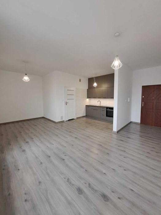 Mieszkanie do wynajęcia  60m2, bezczynszowe, parking, klimatyzacja