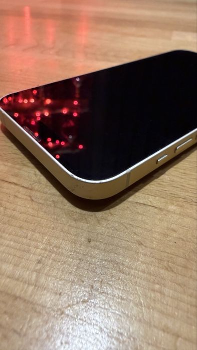 iPhone 13 128 GB bateria 89%