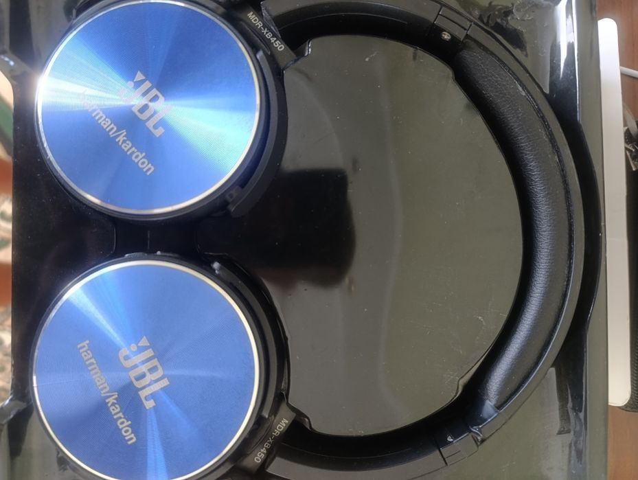 Bluetooth навушники JBL 450BT / JBL Extreme — з тріщиною