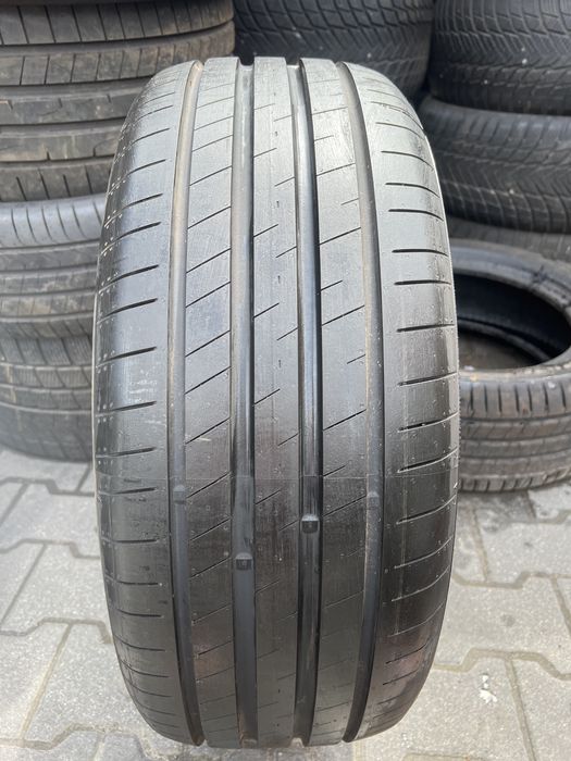 Opona nexen nfera sport 225/55/18 pojedynka