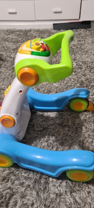 Andador bebe primeiros passos