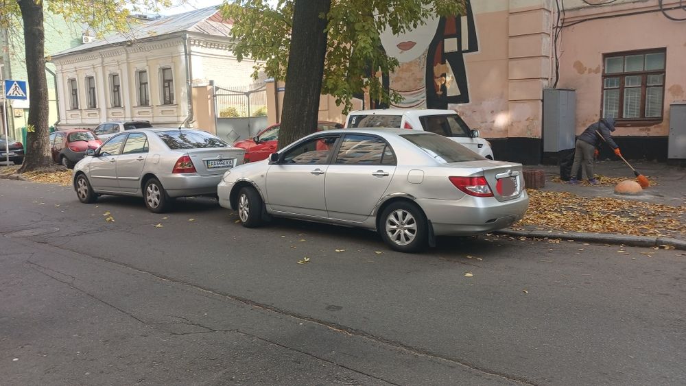 BYD F3 2011 + $ на ДТП или проблемную.