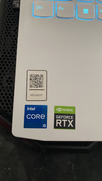 Laptop Gamingowy IdeaPad Gaming 3 15IAH7 RTX3060 Win11 Biały