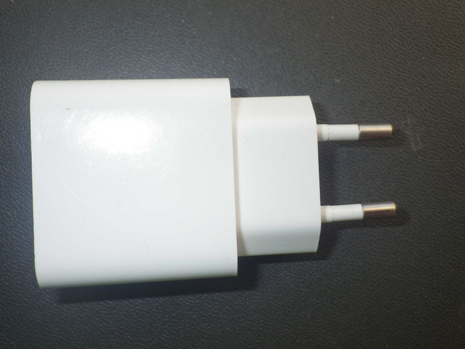 Зарядний пристрій MDY-09-EW 5V/2A White ORIGINAL + шнур