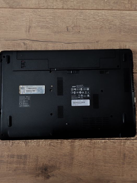 Laptop Acer Aspier 5749Z