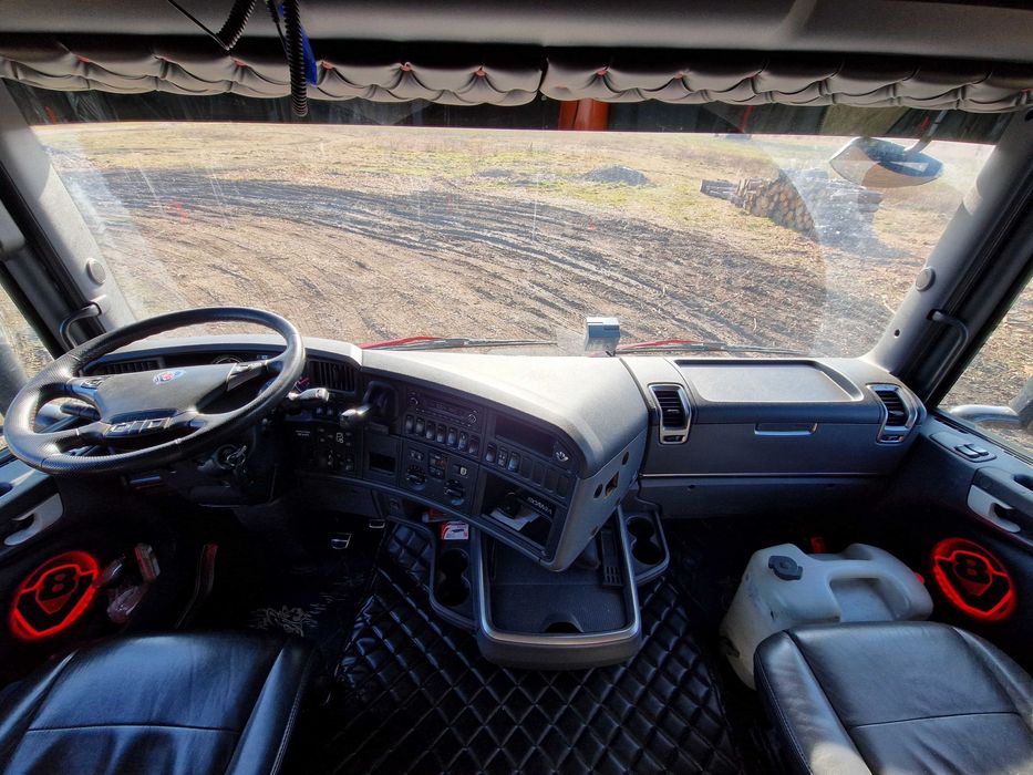 Scania r560 do drewna