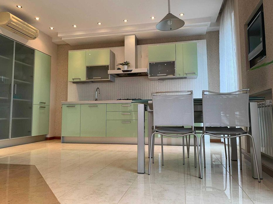 СРОЧНО! ЖК АЗАРИН! БОТСАД! Продам 4к 190 м2 + 2 паркоместа