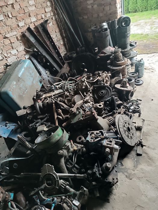 Продам запчастини ЮМЗ б/у...