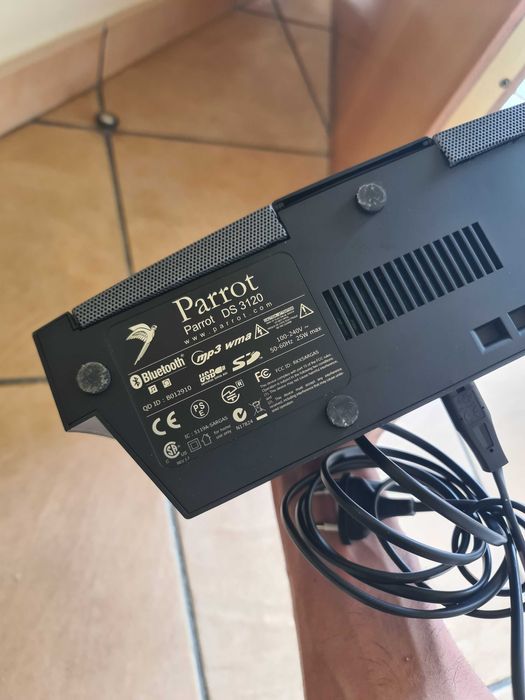 Coluna Parrot DS 3120 Speaker Bluetooth SD Radio Audio In MP3 WMA