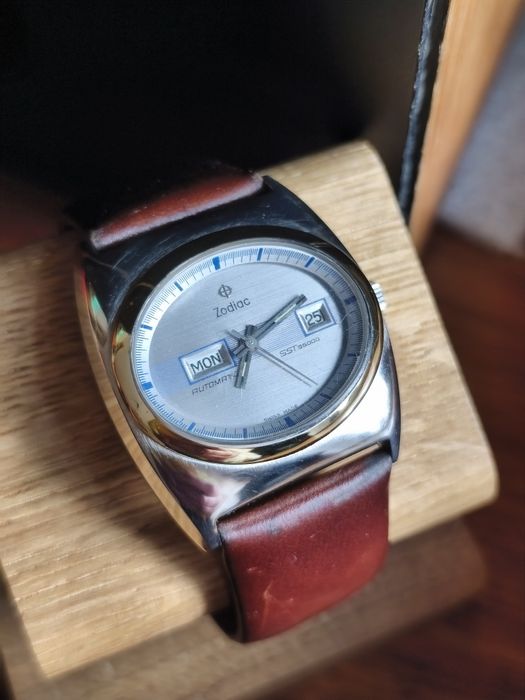 Zegarek męski vintage - ZODIAC - sst 36000