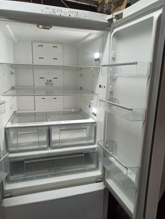 Lodówka hotspot Ariston