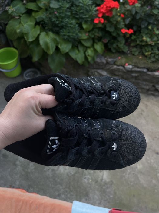 кроссовки adidas